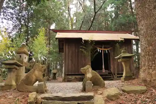 八幡神社の本殿