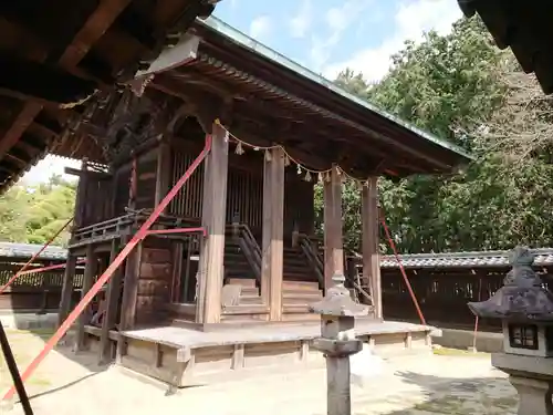 八剣神社の本殿・本堂