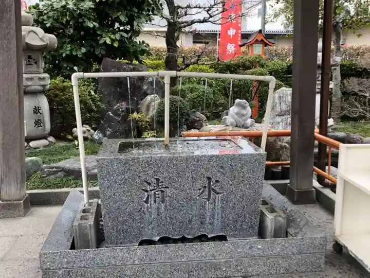 尾張猿田彦神社の手水舎