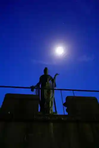 高野山金剛峯寺奥の院の仏像