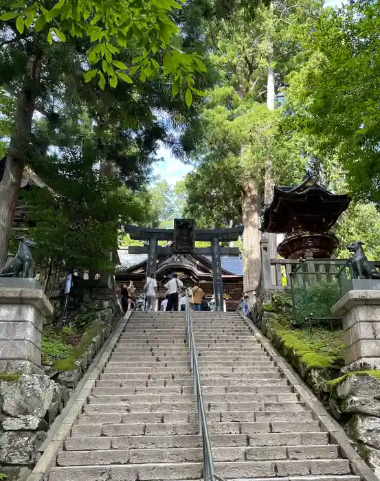 三峯神社の鳥居