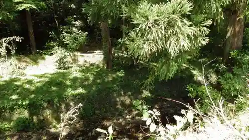 彌彦神社の庭園