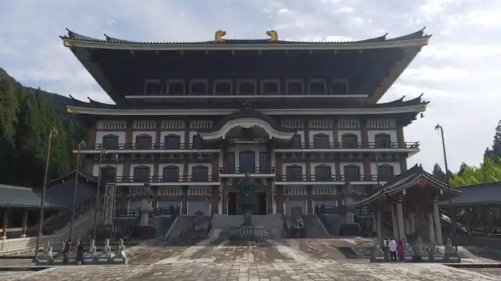 清大寺(越前大仏)の本殿・本堂