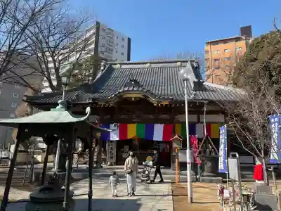 蓮馨寺の{uncategorized: "未分類", other: "その他", undefined: "問題あり", building: "その他建物", grave: "お墓", sacred_gate: "鳥居", guardian: "狛犬", statue: "像", buddha: "仏像", history: "歴史", nature: "自然", garden: "庭園", animal: "動物", pagoda: "塔", temizu: "手水舎", mountain_gate: "山門・神門", sanctuary: "本殿・本堂", subordinate: "末社・摂社", art: "芸術", scenery: "景色", jizo: "地蔵", ema: "絵馬", goshuin: "御朱印", omikuji: "おみくじ", items: "授与品その他", amulet: "お守り", goshuincho: "御朱印帳", eats: "食事", festival: "お祭り", votive_dance: "神楽", shichigosan: "七五三参", wedding: "結婚式", experience: "体験その他", initially: "初詣", around: "周辺", anti_infection: "感染症対策"}