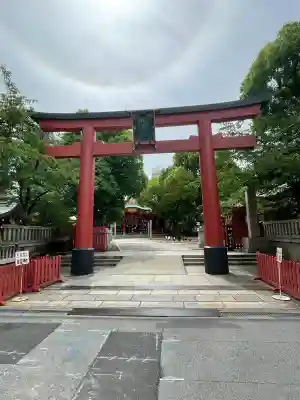 御霊神社の{uncategorized: "未分類", other: "その他", undefined: "問題あり", building: "その他建物", grave: "お墓", sacred_gate: "鳥居", guardian: "狛犬", statue: "像", buddha: "仏像", history: "歴史", nature: "自然", garden: "庭園", animal: "動物", pagoda: "塔", temizu: "手水舎", mountain_gate: "山門・神門", sanctuary: "本殿・本堂", subordinate: "末社・摂社", art: "芸術", scenery: "景色", jizo: "地蔵", ema: "絵馬", goshuin: "御朱印", omikuji: "おみくじ", items: "授与品その他", amulet: "お守り", goshuincho: "御朱印帳", eats: "食事", festival: "お祭り", votive_dance: "神楽", shichigosan: "七五三参", wedding: "結婚式", experience: "体験その他", initially: "初詣", around: "周辺", anti_infection: "感染症対策"}