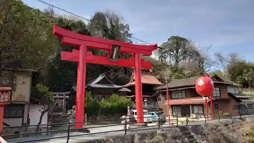 千代稲荷神社の鳥居