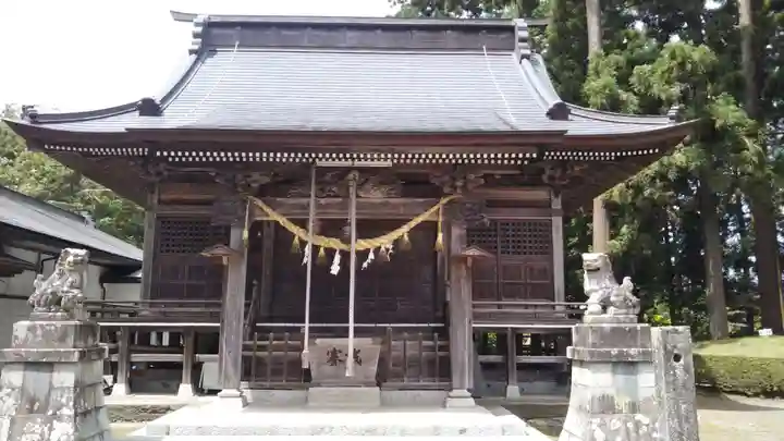 熊野神社の本殿・本堂