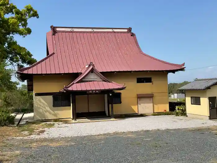 成身院　百体観音堂（さざえ堂）の本殿