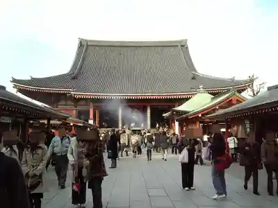 浅草寺の本殿・本堂