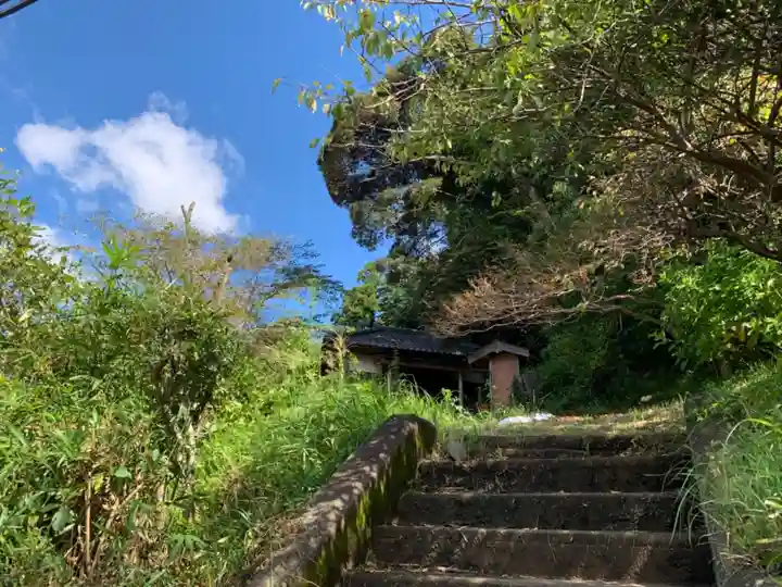 延命六地蔵菩薩のその他建物