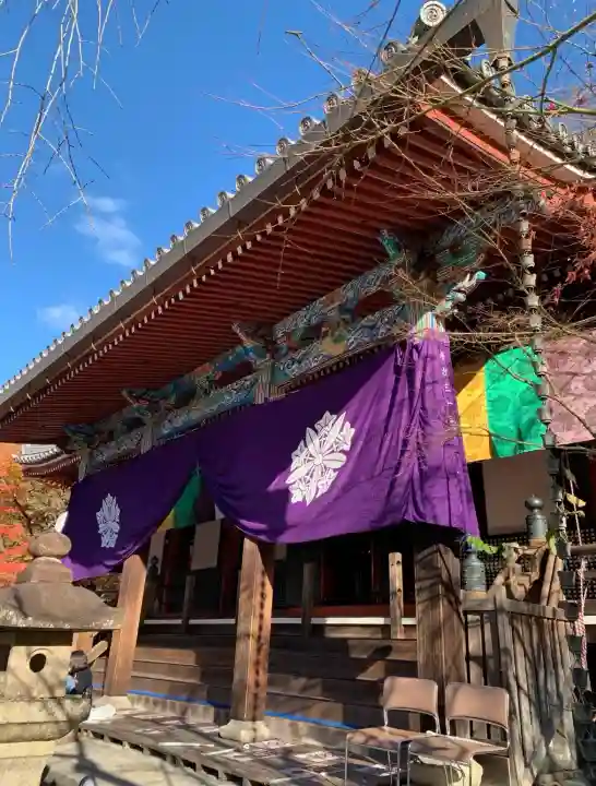 禅林寺(永観堂)の{uncategorized: "未分類", other: "その他", undefined: "問題あり", building: "その他建物", grave: "お墓", sacred_gate: "鳥居", guardian: "狛犬", statue: "像", buddha: "仏像", history: "歴史", nature: "自然", garden: "庭園", animal: "動物", pagoda: "塔", temizu: "手水舎", mountain_gate: "山門・神門", sanctuary: "本殿・本堂", subordinate: "末社・摂社", art: "芸術", scenery: "景色", jizo: "地蔵", ema: "絵馬", goshuin: "御朱印", omikuji: "おみくじ", items: "授与品その他", amulet: "お守り", goshuincho: "御朱印帳", eats: "食事", festival: "お祭り", votive_dance: "神楽", shichigosan: "七五三参", wedding: "結婚式", experience: "体験その他", initially: "初詣", around: "周辺", anti_infection: "感染症対策"}
