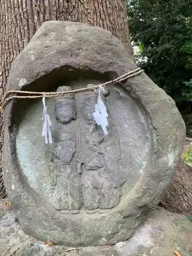 開運招福 飯玉神社の像