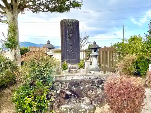 河田神社の建物その他