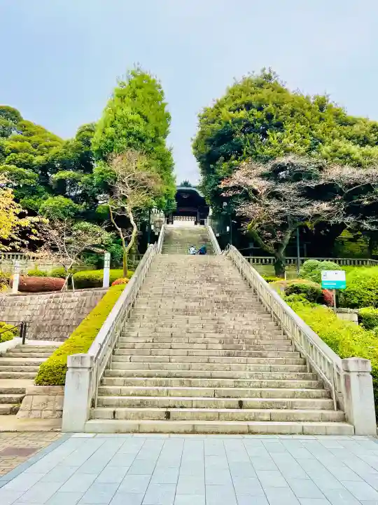 宇都宮二荒山神社の{uncategorized: "未分類", other: "その他", undefined: "問題あり", building: "その他建物", grave: "お墓", sacred_gate: "鳥居", guardian: "狛犬", statue: "像", buddha: "仏像", history: "歴史", nature: "自然", garden: "庭園", animal: "動物", pagoda: "塔", temizu: "手水舎", mountain_gate: "山門・神門", sanctuary: "本殿・本堂", subordinate: "末社・摂社", art: "芸術", scenery: "景色", jizo: "地蔵", ema: "絵馬", goshuin: "御朱印", omikuji: "おみくじ", items: "授与品その他", amulet: "お守り", goshuincho: "御朱印帳", eats: "食事", festival: "お祭り", votive_dance: "神楽", shichigosan: "七五三参", wedding: "結婚式", experience: "体験その他", initially: "初詣", around: "周辺", anti_infection: "感染症対策"}