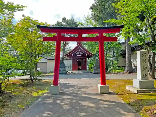 鷹栖神社の末社・摂社