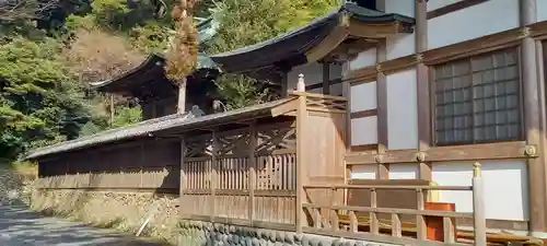 三熊野神社の本殿