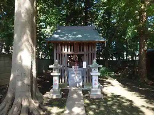 大泉諏訪神社の末社・摂社