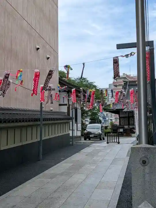 日蓮宗 浄運寺の{uncategorized: "未分類", other: "その他", undefined: "問題あり", building: "その他建物", grave: "お墓", sacred_gate: "鳥居", guardian: "狛犬", statue: "像", buddha: "仏像", history: "歴史", nature: "自然", garden: "庭園", animal: "動物", pagoda: "塔", temizu: "手水舎", mountain_gate: "山門・神門", sanctuary: "本殿・本堂", subordinate: "末社・摂社", art: "芸術", scenery: "景色", jizo: "地蔵", ema: "絵馬", goshuin: "御朱印", omikuji: "おみくじ", items: "授与品その他", amulet: "お守り", goshuincho: "御朱印帳", eats: "食事", festival: "お祭り", votive_dance: "神楽", shichigosan: "七五三参", wedding: "結婚式", experience: "体験その他", initially: "初詣", around: "周辺", anti_infection: "感染症対策"}