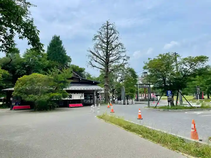 櫻岡大神宮の庭園