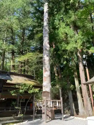 諏訪大社下社春宮(長野県)