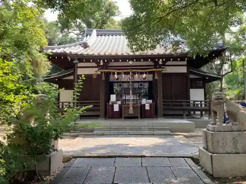 安居神社の本殿