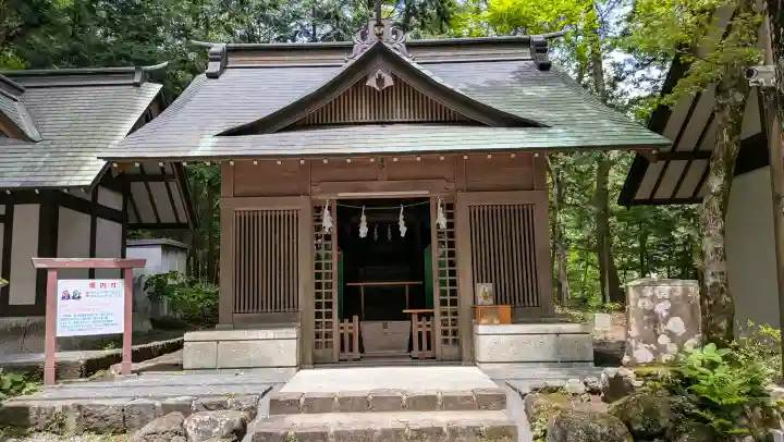 富士山東口本宮 冨士浅間神社の{uncategorized: "未分類", other: "その他", undefined: "問題あり", building: "その他建物", grave: "お墓", sacred_gate: "鳥居", guardian: "狛犬", statue: "像", buddha: "仏像", history: "歴史", nature: "自然", garden: "庭園", animal: "動物", pagoda: "塔", temizu: "手水舎", mountain_gate: "山門・神門", sanctuary: "本殿・本堂", subordinate: "末社・摂社", art: "芸術", scenery: "景色", jizo: "地蔵", ema: "絵馬", goshuin: "御朱印", omikuji: "おみくじ", items: "授与品その他", amulet: "お守り", goshuincho: "御朱印帳", eats: "食事", festival: "お祭り", votive_dance: "神楽", shichigosan: "七五三参", wedding: "結婚式", experience: "体験その他", initially: "初詣", around: "周辺", anti_infection: "感染症対策"}