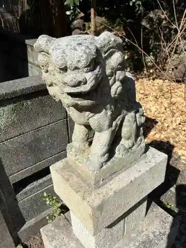 小梳神社の{uncategorized: "未分類", other: "その他", undefined: "問題あり", building: "その他建物", grave: "お墓", sacred_gate: "鳥居", guardian: "狛犬", statue: "像", buddha: "仏像", history: "歴史", nature: "自然", garden: "庭園", animal: "動物", pagoda: "塔", temizu: "手水舎", mountain_gate: "山門・神門", sanctuary: "本殿・本堂", subordinate: "末社・摂社", art: "芸術", scenery: "景色", jizo: "地蔵", ema: "絵馬", goshuin: "御朱印", omikuji: "おみくじ", items: "授与品その他", amulet: "お守り", goshuincho: "御朱印帳", eats: "食事", festival: "お祭り", votive_dance: "神楽", shichigosan: "七五三参", wedding: "結婚式", experience: "体験その他", initially: "初詣", around: "周辺", anti_infection: "感染症対策"}