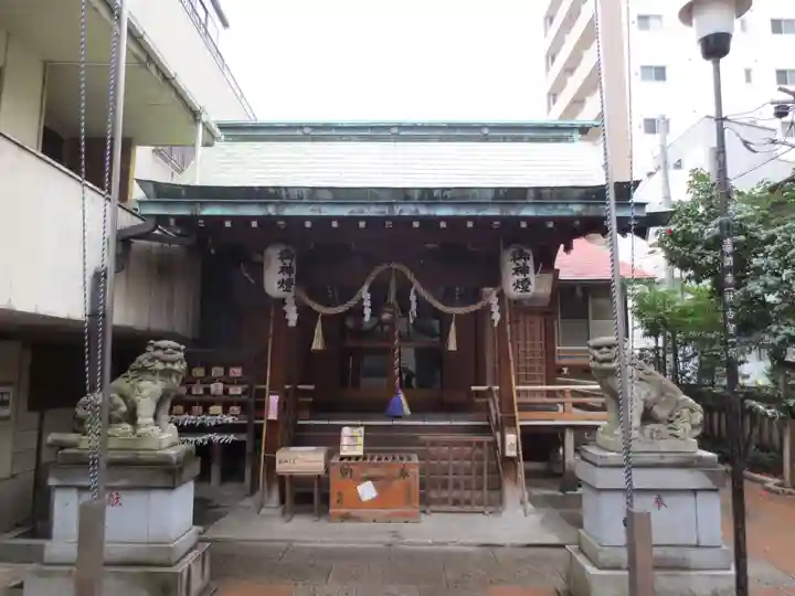 三河稲荷神社の本殿・本堂