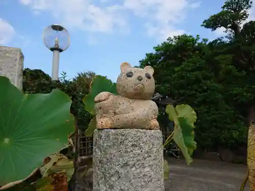 日蓮宗龍口山本龍寺の狛犬