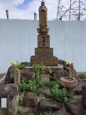 延命地蔵尊の本殿・本堂