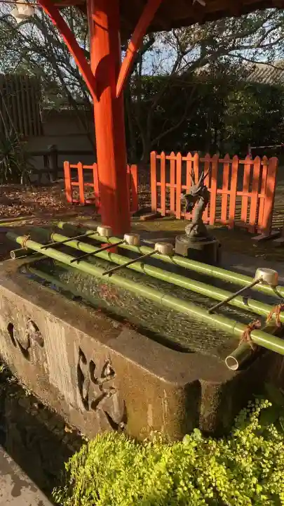 月讀神社の{uncategorized: "未分類", other: "その他", undefined: "問題あり", building: "その他建物", grave: "お墓", sacred_gate: "鳥居", guardian: "狛犬", statue: "像", buddha: "仏像", history: "歴史", nature: "自然", garden: "庭園", animal: "動物", pagoda: "塔", temizu: "手水舎", mountain_gate: "山門・神門", sanctuary: "本殿・本堂", subordinate: "末社・摂社", art: "芸術", scenery: "景色", jizo: "地蔵", ema: "絵馬", goshuin: "御朱印", omikuji: "おみくじ", items: "授与品その他", amulet: "お守り", goshuincho: "御朱印帳", eats: "食事", festival: "お祭り", votive_dance: "神楽", shichigosan: "七五三参", wedding: "結婚式", experience: "体験その他", initially: "初詣", around: "周辺", anti_infection: "感染症対策"}