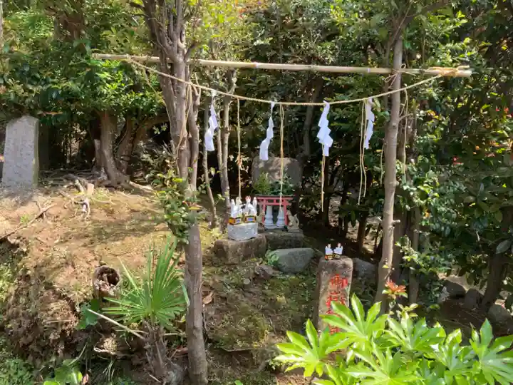 横浜御嶽神社の末社・摂社
