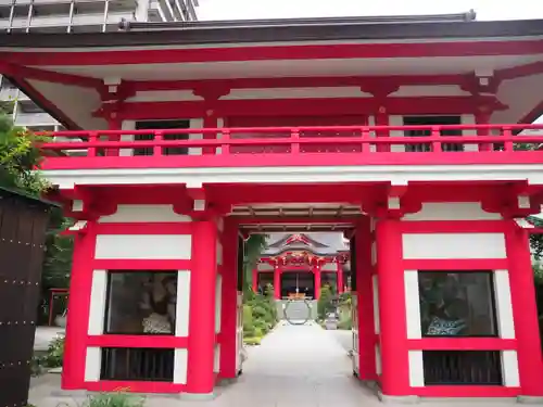 成子天神社の山門・神門