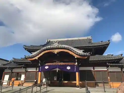 観音寺の本殿・本堂