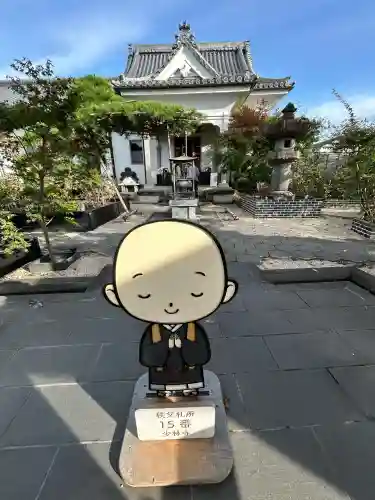 少林寺の{uncategorized: "未分類", other: "その他", undefined: "問題あり", building: "その他建物", grave: "お墓", sacred_gate: "鳥居", guardian: "狛犬", statue: "像", buddha: "仏像", history: "歴史", nature: "自然", garden: "庭園", animal: "動物", pagoda: "塔", temizu: "手水舎", mountain_gate: "山門・神門", sanctuary: "本殿・本堂", subordinate: "末社・摂社", art: "芸術", scenery: "景色", jizo: "地蔵", ema: "絵馬", goshuin: "御朱印", omikuji: "おみくじ", items: "授与品その他", amulet: "お守り", goshuincho: "御朱印帳", eats: "食事", festival: "お祭り", votive_dance: "神楽", shichigosan: "七五三参", wedding: "結婚式", experience: "体験その他", initially: "初詣", around: "周辺", anti_infection: "感染症対策"}