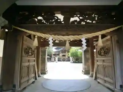 尾山神社の山門・神門