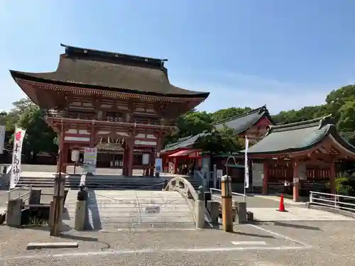 津島神社の山門・神門
