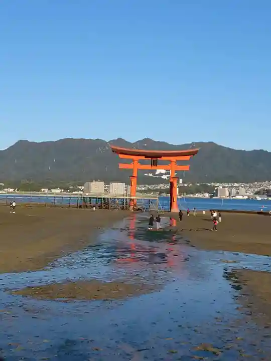 厳島神社(広島県)