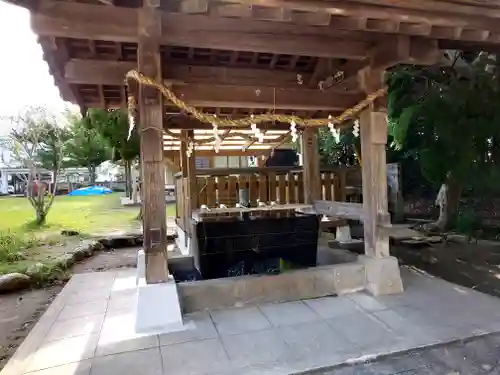 鶴谷八幡宮の手水舎