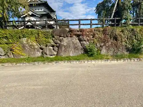 青森縣護國神社の周辺