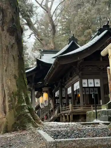 手長神社の{uncategorized: "未分類", other: "その他", undefined: "問題あり", building: "その他建物", grave: "お墓", sacred_gate: "鳥居", guardian: "狛犬", statue: "像", buddha: "仏像", history: "歴史", nature: "自然", garden: "庭園", animal: "動物", pagoda: "塔", temizu: "手水舎", mountain_gate: "山門・神門", sanctuary: "本殿・本堂", subordinate: "末社・摂社", art: "芸術", scenery: "景色", jizo: "地蔵", ema: "絵馬", goshuin: "御朱印", omikuji: "おみくじ", items: "授与品その他", amulet: "お守り", goshuincho: "御朱印帳", eats: "食事", festival: "お祭り", votive_dance: "神楽", shichigosan: "七五三参", wedding: "結婚式", experience: "体験その他", initially: "初詣", around: "周辺", anti_infection: "感染症対策"}