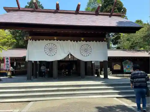 射水神社の本殿・本堂