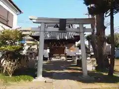 谷古宇稲荷神社の鳥居