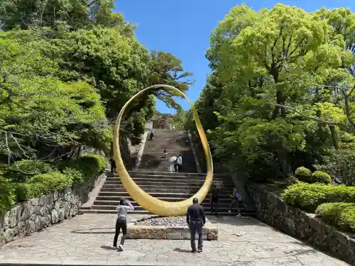 知恩院の{uncategorized: "未分類", other: "その他", undefined: "問題あり", building: "その他建物", grave: "お墓", sacred_gate: "鳥居", guardian: "狛犬", statue: "像", buddha: "仏像", history: "歴史", nature: "自然", garden: "庭園", animal: "動物", pagoda: "塔", temizu: "手水舎", mountain_gate: "山門・神門", sanctuary: "本殿・本堂", subordinate: "末社・摂社", art: "芸術", scenery: "景色", jizo: "地蔵", ema: "絵馬", goshuin: "御朱印", omikuji: "おみくじ", items: "授与品その他", amulet: "お守り", goshuincho: "御朱印帳", eats: "食事", festival: "お祭り", votive_dance: "神楽", shichigosan: "七五三参", wedding: "結婚式", experience: "体験その他", initially: "初詣", around: "周辺", anti_infection: "感染症対策"}