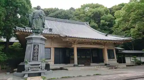 実相寺の本殿・本堂