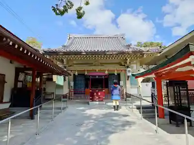 西宮成田山円満寺（圓満寺）の本殿・本堂