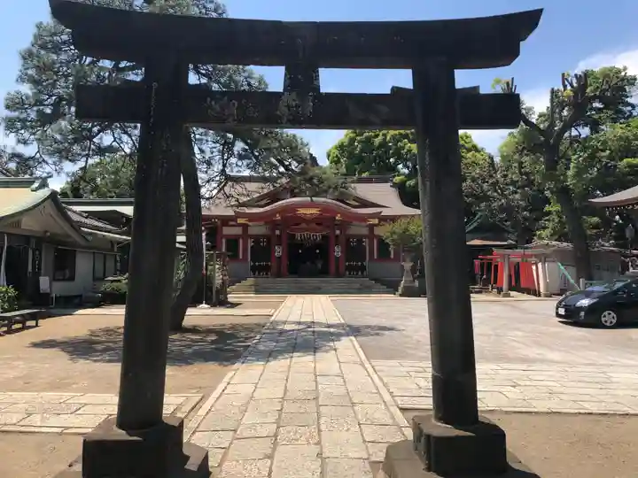 品川神社の鳥居