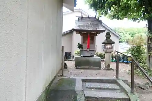 成合春日神社の末社