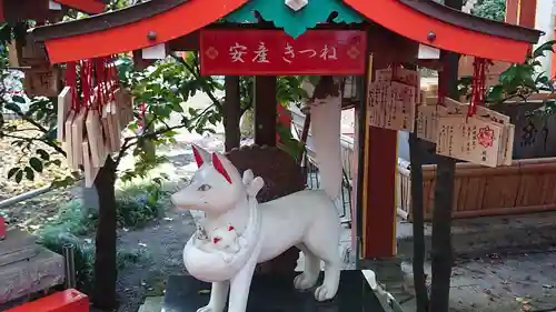 冠稲荷神社の狛犬