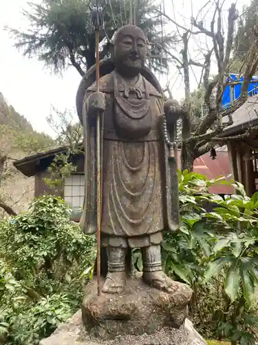 代々木神社の仏像